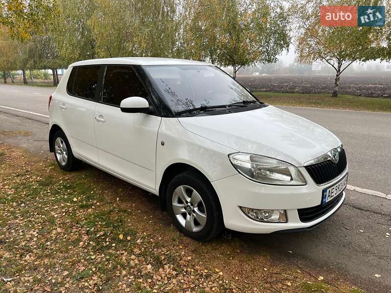 Хетчбек Skoda Fabia 2012 в Дніпрі фото 17 Хетчбек Skoda Fabia 2012 в Дніпрі