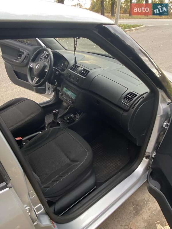 Универсал Skoda Fabia 2014 в Ромнах фото 2 Универсал Skoda Fabia 2014 в Ромнах