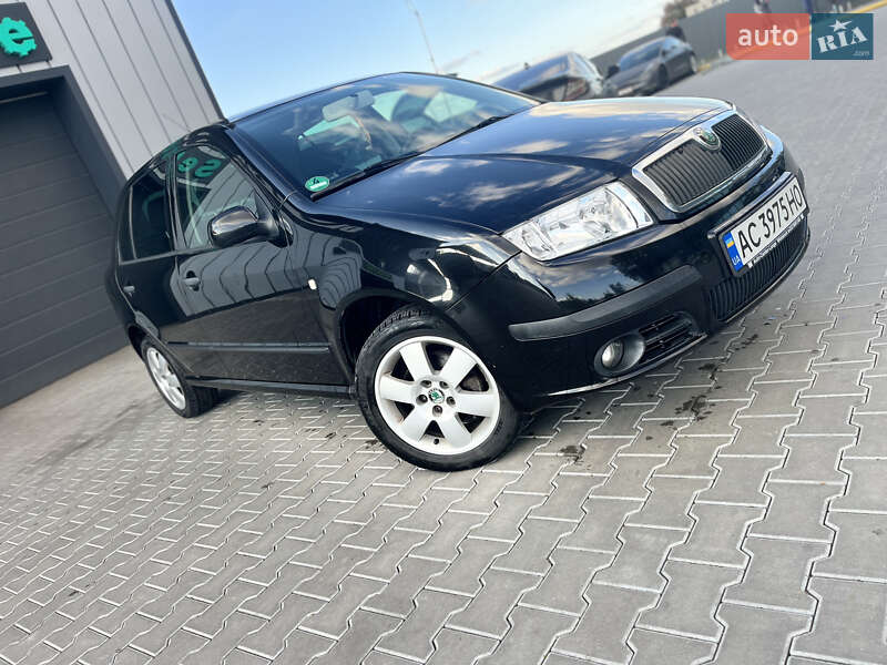 Хэтчбек Skoda Fabia 2005 в Владимире фото 2 Хэтчбек Skoda Fabia 2005 в Владимире