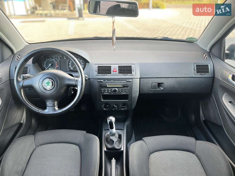 Хэтчбек Skoda Fabia 2005 в Владимире фото 27 Хэтчбек Skoda Fabia 2005 в Владимире