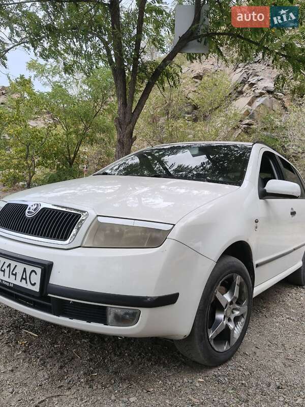 Універсал Skoda Fabia 2002 в Дніпрі