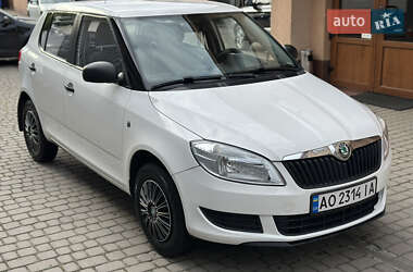 Хетчбек Skoda Fabia 2011 в Ужгороді