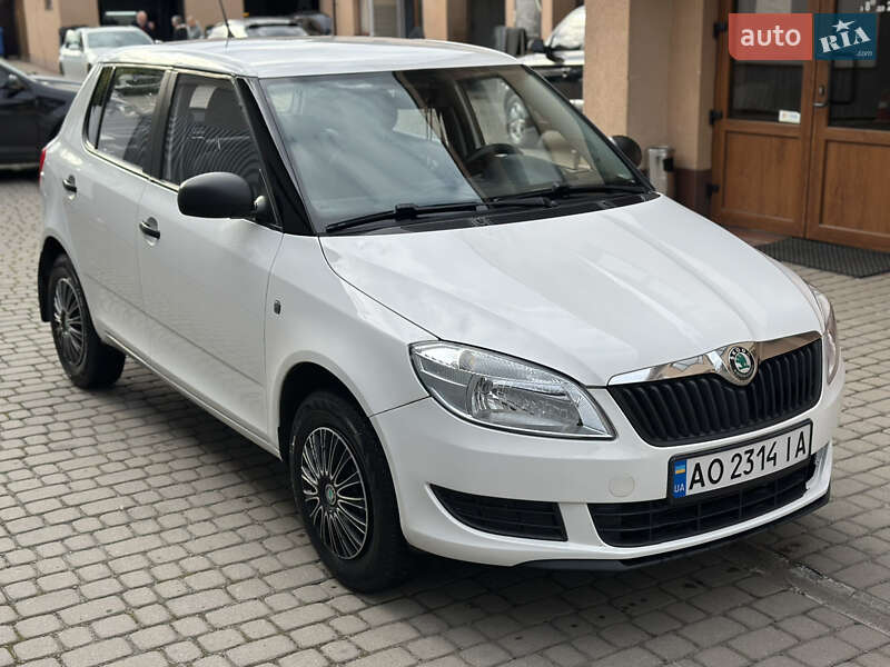 Skoda Fabia 2011 Skoda Fabia 2011