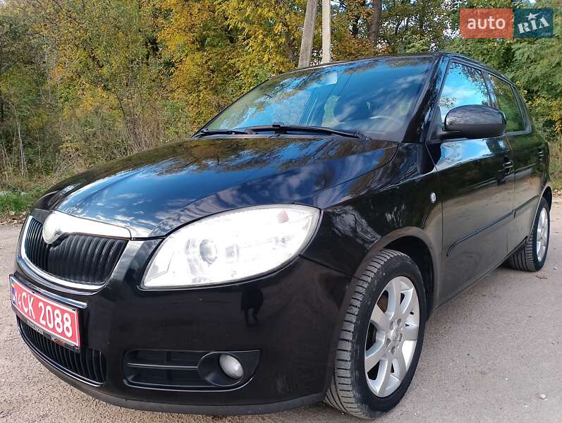 Хэтчбек Skoda Fabia 2008 в Тернополе