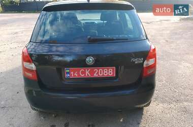 Хетчбек Skoda Fabia 2008 в  фото 15 Хетчбек Skoda Fabia 2008 в