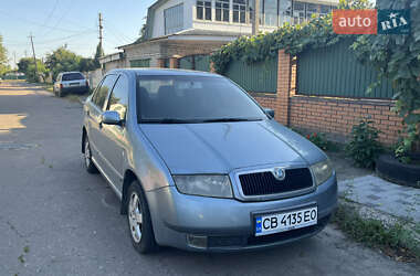 Седан Skoda Fabia 2002 в Чернигове