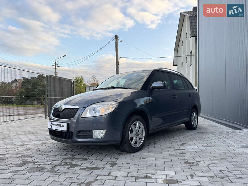 Универсал Skoda Fabia 2008 в Ровно