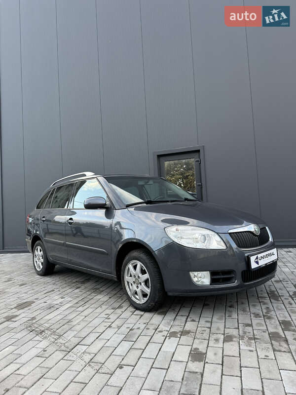 Универсал Skoda Fabia 2008 в Ровно