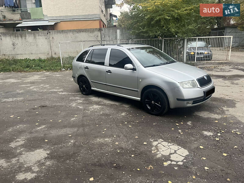 Универсал Skoda Fabia 2003 в Тернополе