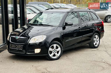 Универсал Skoda Fabia 2009 в 