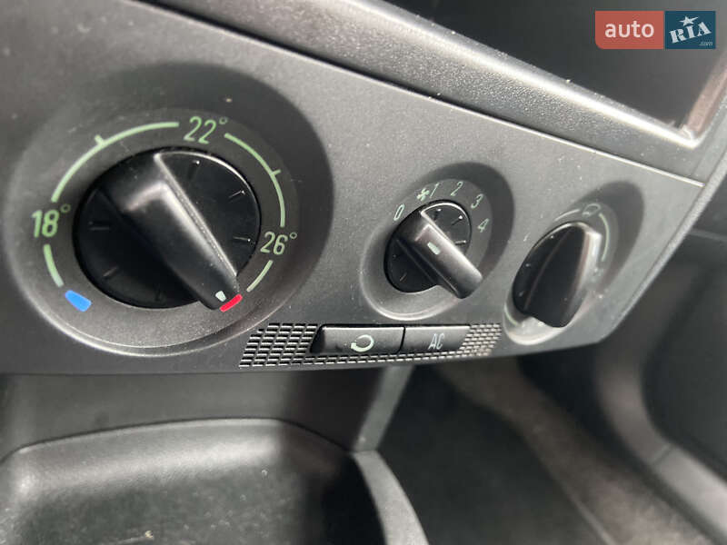 Универсал Skoda Fabia 2005 в Виннице