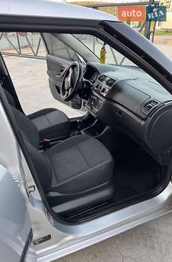 Универсал Skoda Fabia 2010 в 