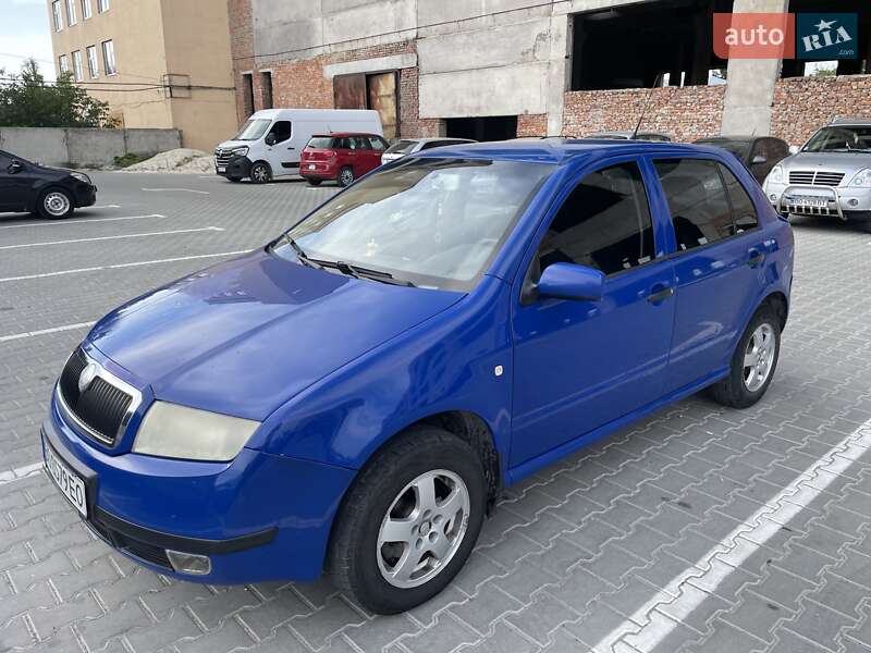 Хэтчбек Skoda Fabia 2004 в Тернополе