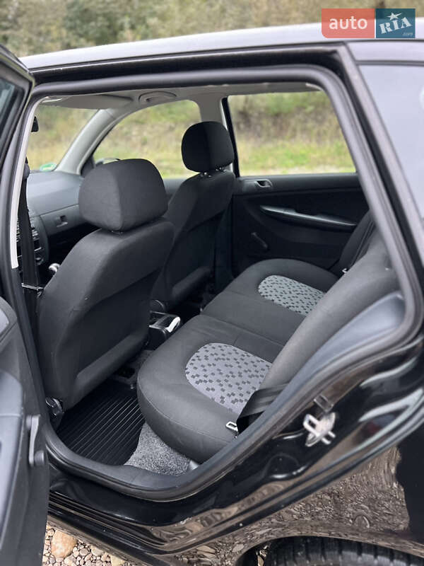 Універсал Skoda Fabia 2007 в Вигоді фото 17 Універсал Skoda Fabia 2007 в Вигоді