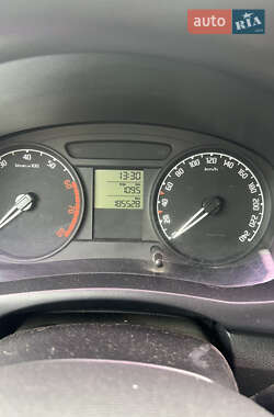 Хэтчбек Skoda Fabia 2009 в  фото 12 Хэтчбек Skoda Fabia 2009 в