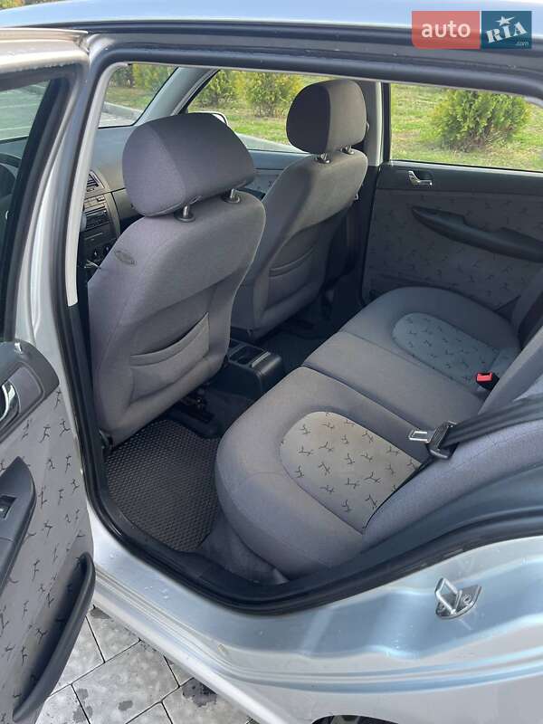 Универсал Skoda Fabia 2001 в Мостиске фото 8 Универсал Skoda Fabia 2001 в Мостиске