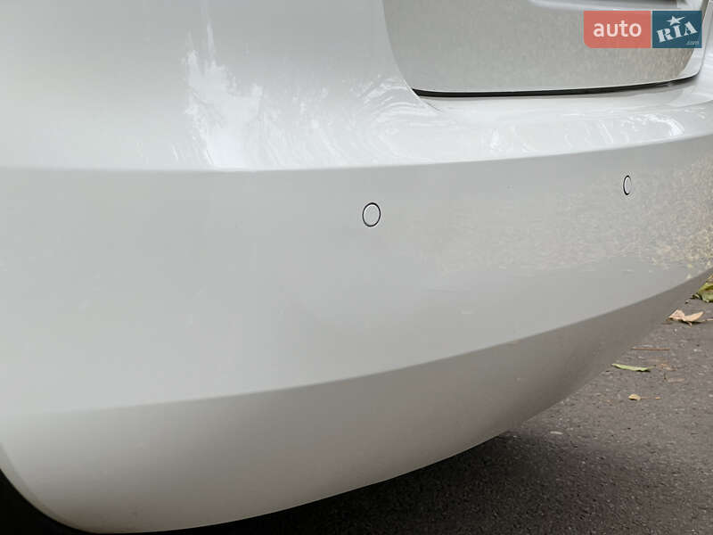 Хетчбек Skoda Fabia 2013 в Чернівцях