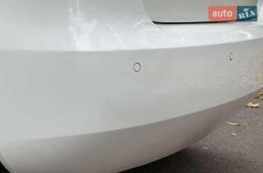Хэтчбек Skoda Fabia 2013 в 
