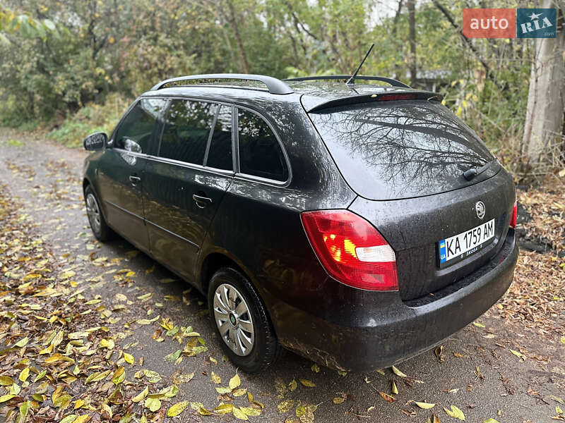 Універсал Skoda Fabia 2013 в Житомирі
