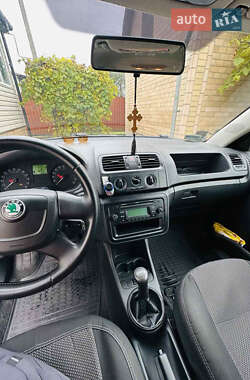 Универсал Skoda Fabia 2010 в 