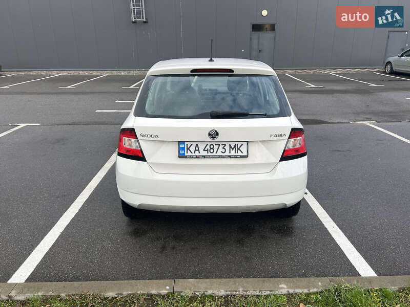 Хэтчбек Skoda Fabia 2017 в Киеве фото 6 Хэтчбек Skoda Fabia 2017 в Киеве