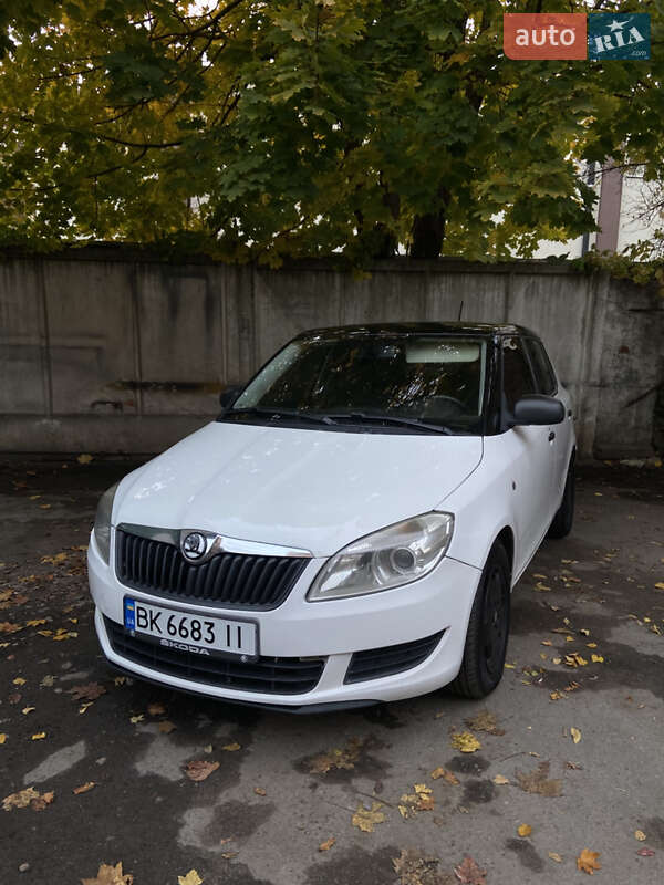 Хэтчбек Skoda Fabia 2011 в Ровно фото 9 Хэтчбек Skoda Fabia 2011 в Ровно