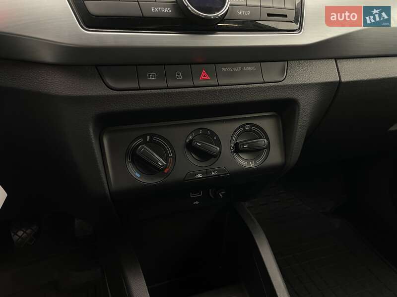 Хэтчбек Skoda Fabia 2018 в Киеве фото 14 Хэтчбек Skoda Fabia 2018 в Киеве