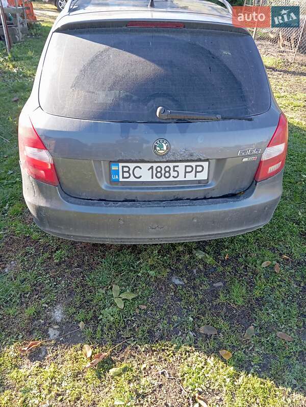 Универсал Skoda Fabia 2009 в Львове