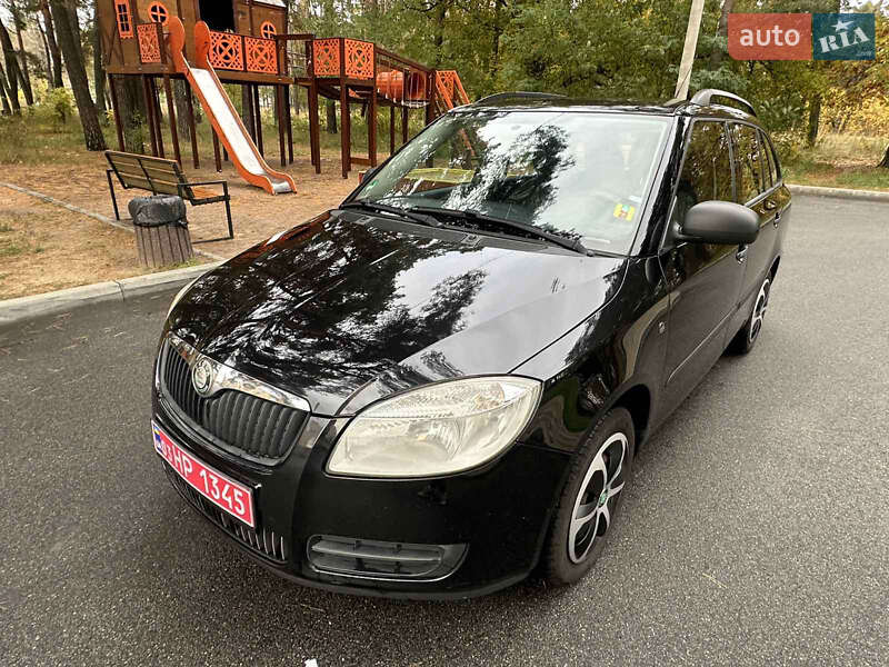 Універсал Skoda Fabia 2009 в Чернігові фото 4 Універсал Skoda Fabia 2009 в Чернігові
