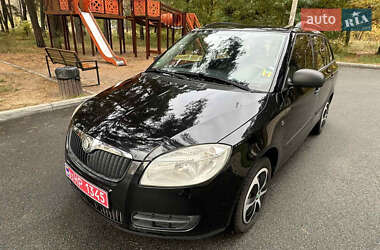 Универсал Skoda Fabia 2009 в 