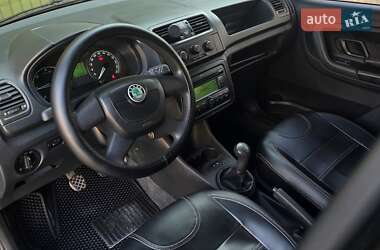Хэтчбек Skoda Fabia 2010 в 