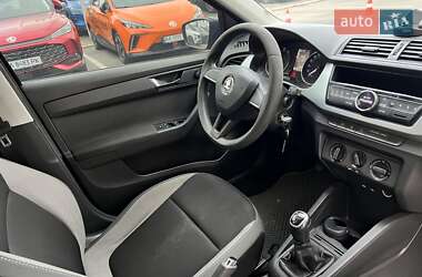 Хетчбек Skoda Fabia 2018 в 