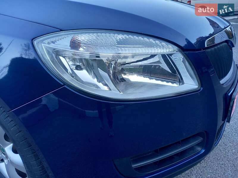 Універсал Skoda Fabia 2009 в Львові