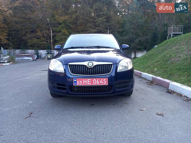 Skoda Fabia 2009 Skoda Fabia 2009