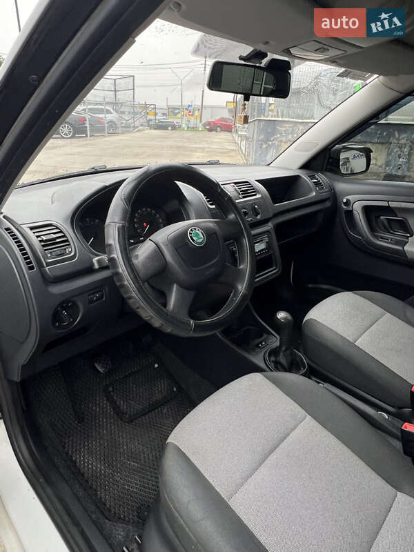 Хетчбек Skoda Fabia 2012 в Білій Церкві фото 13 Хетчбек Skoda Fabia 2012 в Білій Церкві