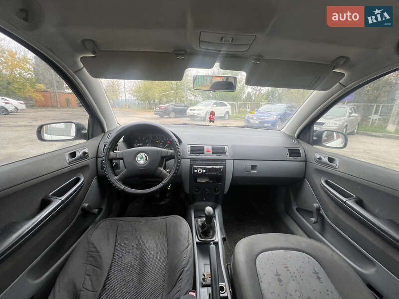 Универсал Skoda Fabia 2003 в Белой Церкви