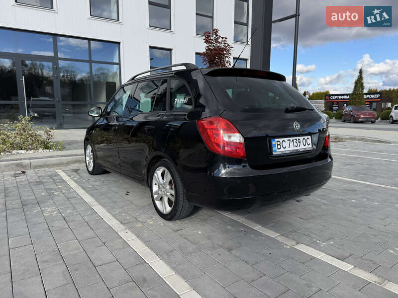 Универсал Skoda Fabia 2008 в Городке