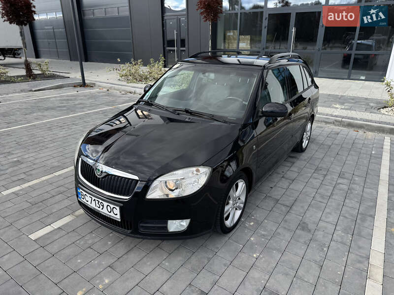 Универсал Skoda Fabia 2008 в Городке