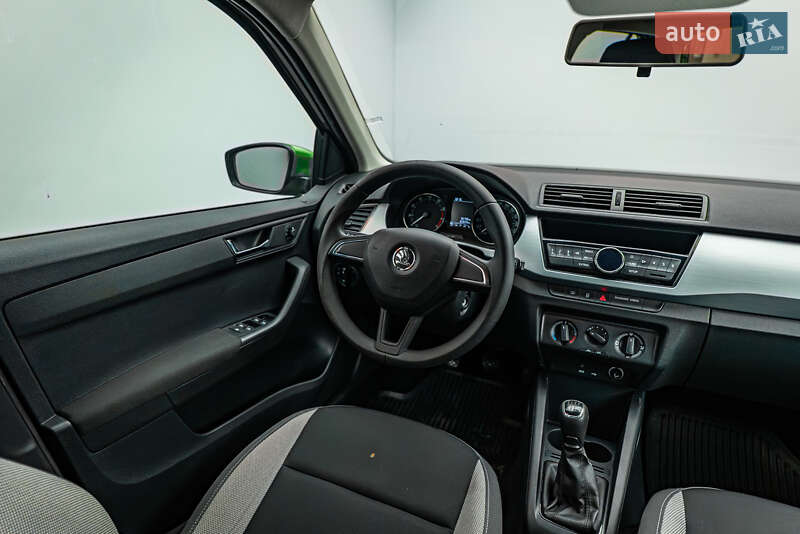 Хэтчбек Skoda Fabia 2017 в Киеве фото 11 Хэтчбек Skoda Fabia 2017 в Киеве