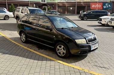 Универсал Skoda Fabia 2005 в  фото 2 Универсал Skoda Fabia 2005 в