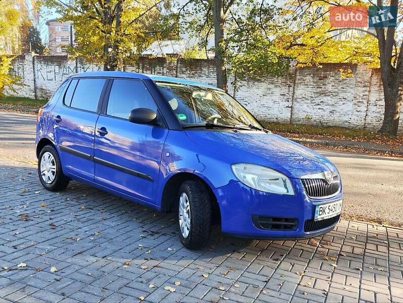 Хетчбек Skoda Fabia 2007 в Рівному фото 11 Хетчбек Skoda Fabia 2007 в Рівному