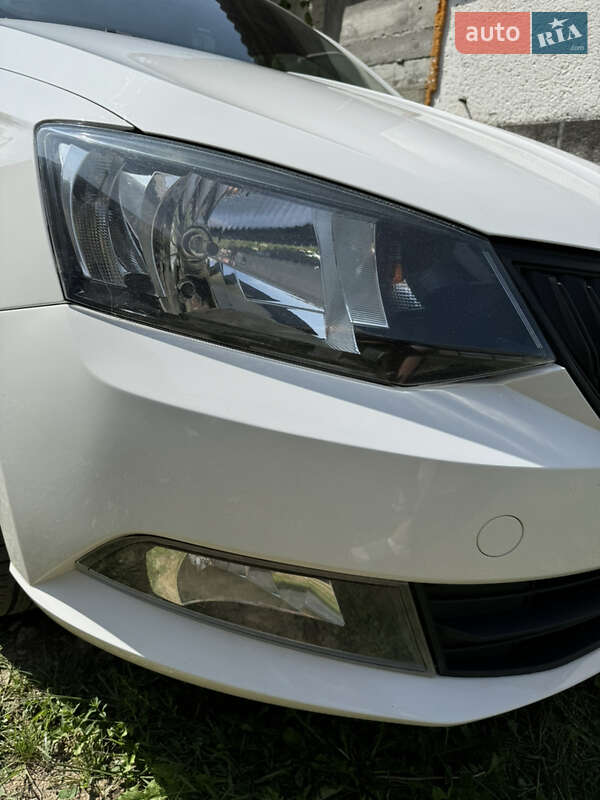 Хетчбек Skoda Fabia 2017 в Ужгороді фото 13 Хетчбек Skoda Fabia 2017 в Ужгороді