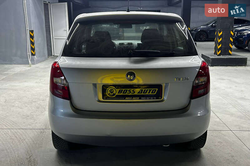 Хэтчбек Skoda Fabia 2009 в Черновцах