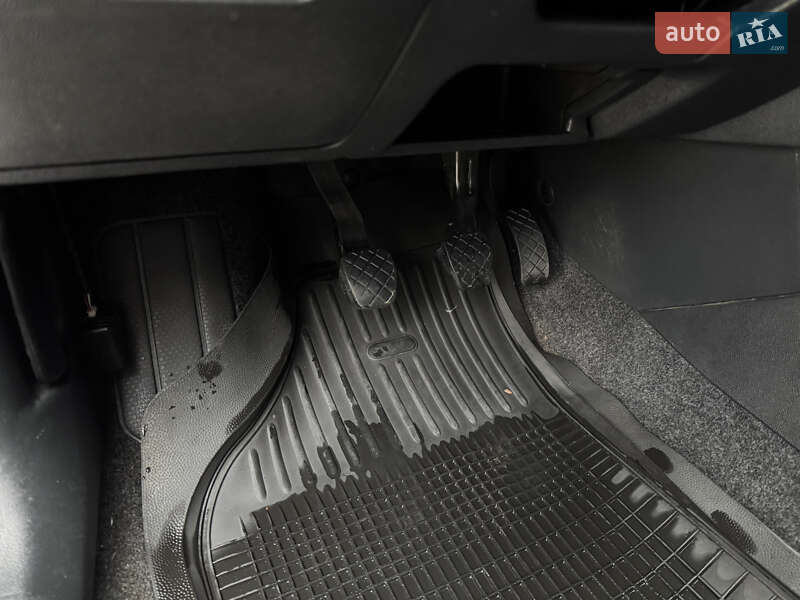 Хетчбек Skoda Fabia 2006 в Харкові