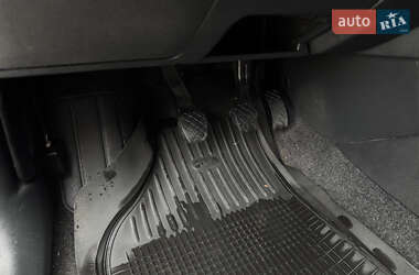 Хэтчбек Skoda Fabia 2006 в 