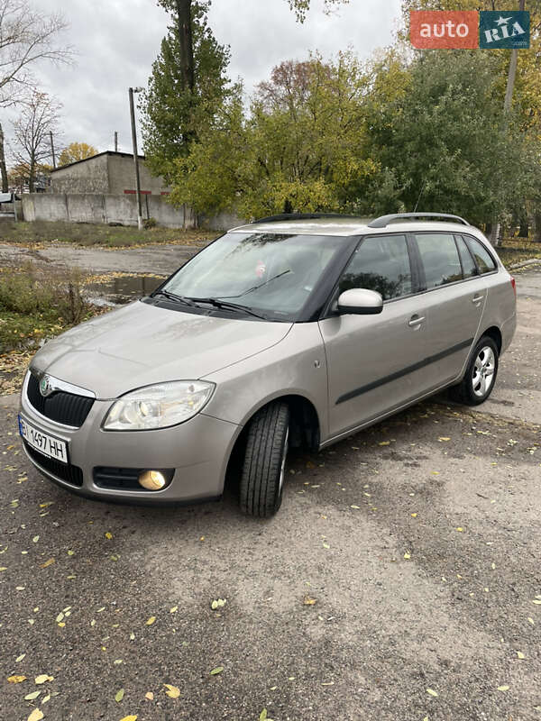 Універсал Skoda Fabia 2008 в Хоролі фото 3 Універсал Skoda Fabia 2008 в Хоролі