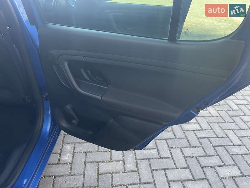 Хэтчбек Skoda Fabia 2011 в Золочеве