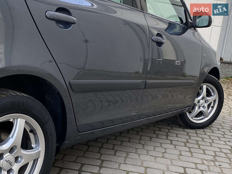 Хэтчбек Skoda Fabia 2008 в Самборе фото 36 Хэтчбек Skoda Fabia 2008 в Самборе