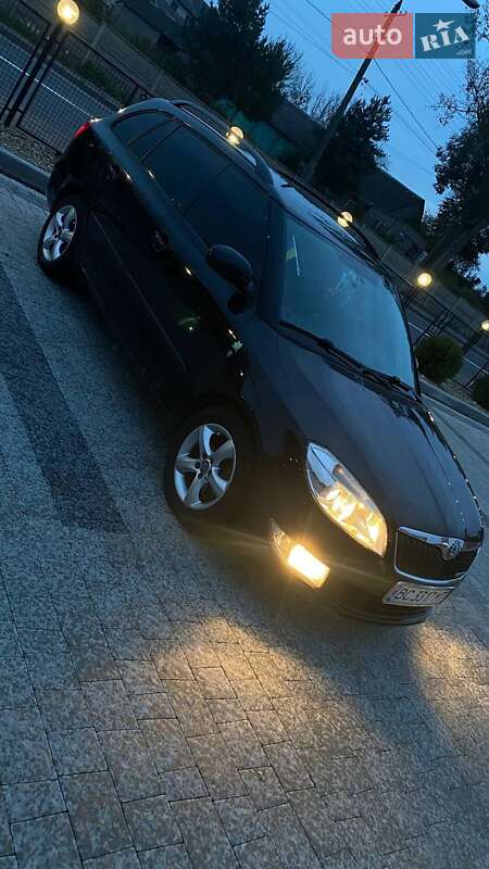Універсал Skoda Fabia 2011 в Рудки
