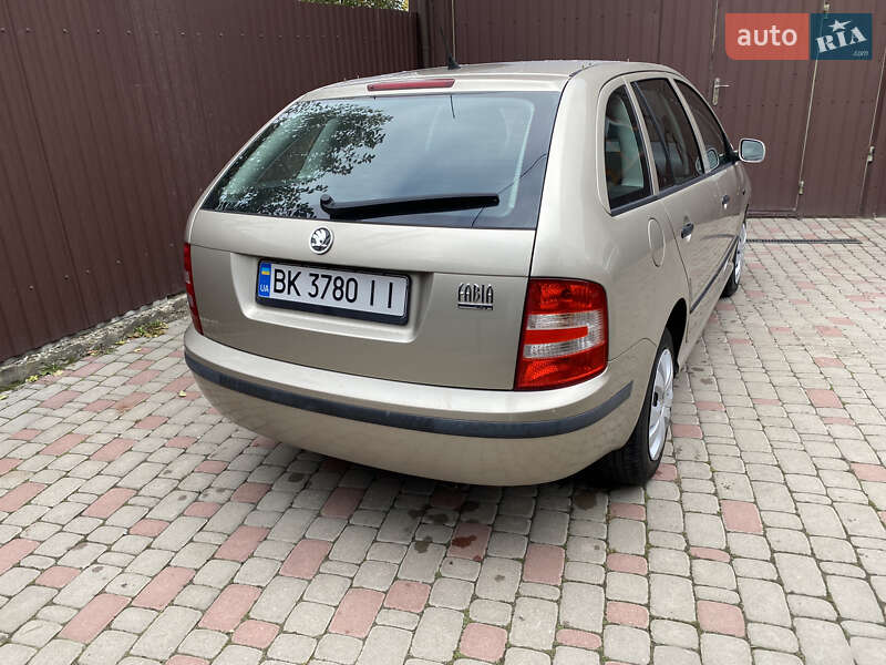 Універсал Skoda Fabia 2005 в Рівному фото 4 Універсал Skoda Fabia 2005 в Рівному